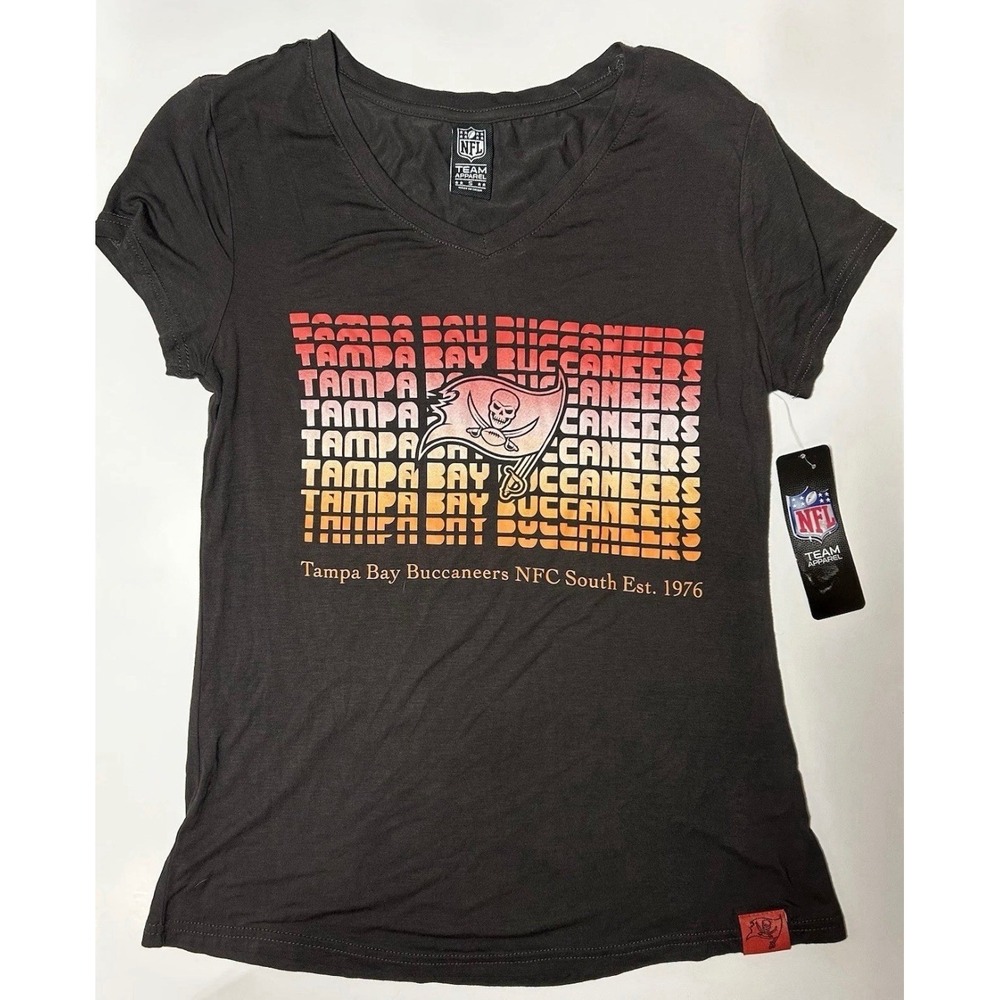 Women's Tampa Bay Buccaneers Shirt, Size Small, NWT